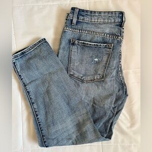 Distressed boyfriend jeans